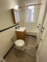 1687 Commonwealth Ave, Unit 10 in Boston, MA - Building Photo - Building Photo