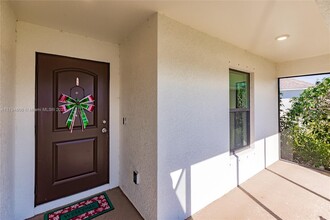 2705 NW 5th Terrace in Cape Coral, FL - Building Photo - Building Photo