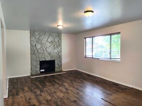 1380 Indian Ridge Cir in Sandy, UT - Building Photo - Building Photo