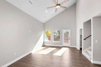 7628 Woodford Ave in Amarillo, TX - Building Photo - Building Photo