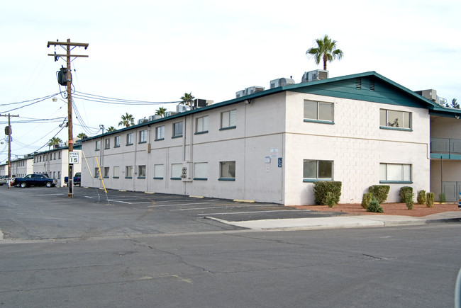 Palm Terrace Apartments in Las Vegas, NV - Building Photo - Building Photo