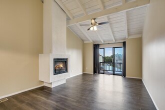 207 Hi Cir N in Horseshoe Bay, TX - Building Photo - Building Photo