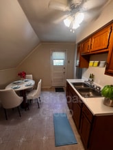 4103 E 76th St in Cleveland, OH - Foto de edificio - Building Photo