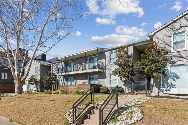 4627 Munger Ave in Dallas, TX - Building Photo - Building Photo