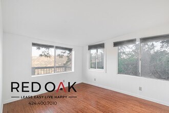 476 Crane Blvd in Los Angeles, CA - Building Photo - Building Photo