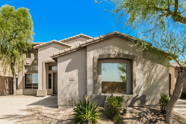 property at 2623 N Augustine