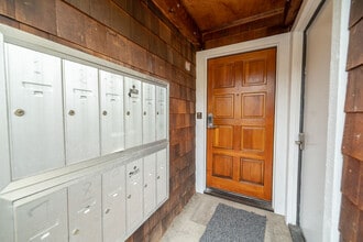 2731 Durant Ave in Berkeley, CA - Building Photo - Building Photo