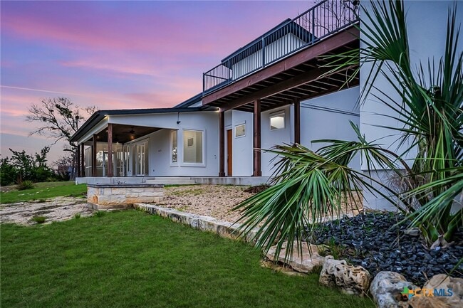 property at 2109 Bella Vista