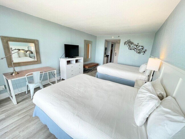 200 Sandestin Blvd W in Miramar Beach, FL - Building Photo - Building Photo