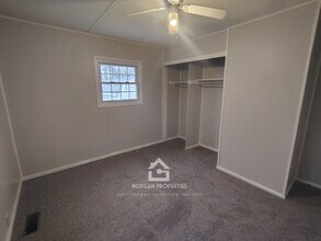 2724 Seminole Ct in Anderson, IN - Foto de edificio - Building Photo