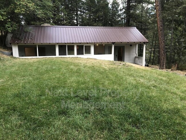 property at 216 Lake Blaine Dr