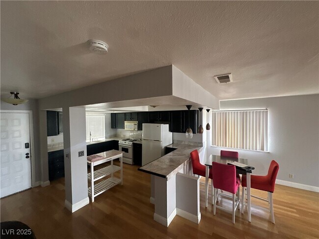 2807 Tulip Ct in Henderson, NV - Foto de edificio - Building Photo