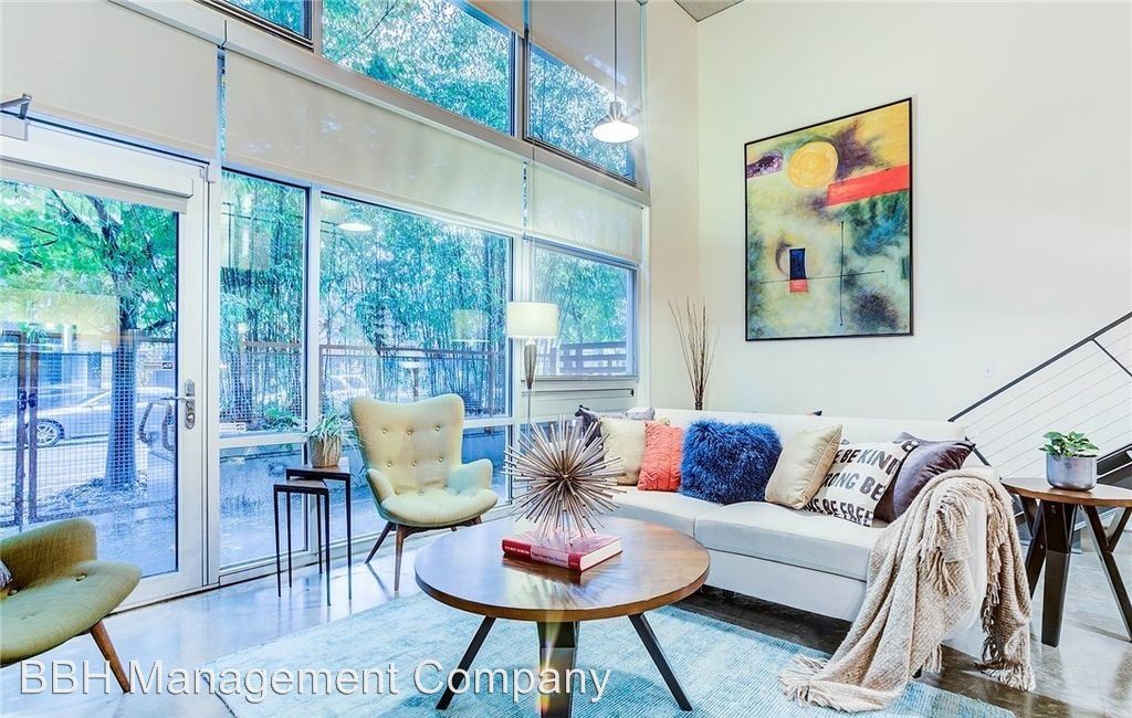 401 9th Ave N-Unit -Apt 104 in Seattle, WA - Foto de edificio