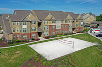 Highlands at Huckleberry Ridge in Blacksburg, VA - Foto de edificio - Building Photo