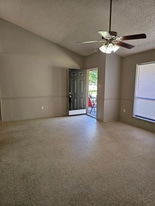 44176 Simpson Pl, Unit B in Hammond, LA - Building Photo