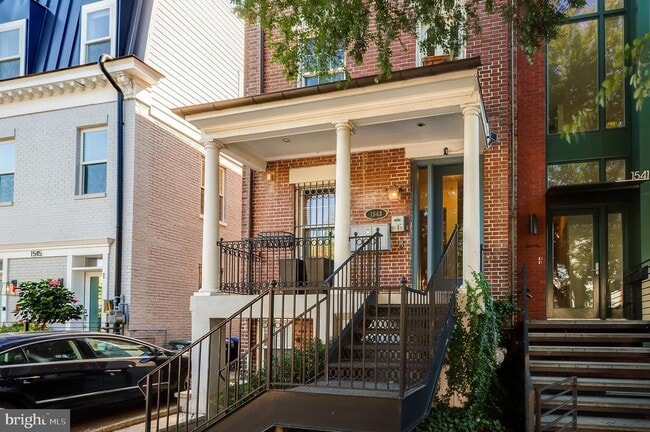 property at 1543 6th St NW