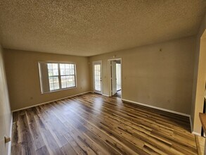 8225 Fairways Cir in Ocala, FL - Building Photo - Building Photo