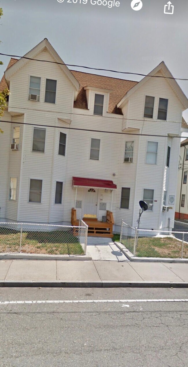 29 Howard St Rentals in Brockton, MA