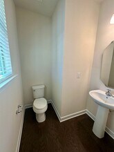 5607 Garrow Glen Rd in Charlotte, NC - Building Photo - Building Photo