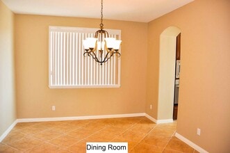 1167 Vista Pointe Blvd in Oceanside, CA - Building Photo - Building Photo