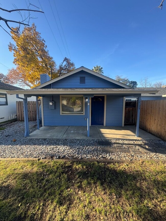 property at 2124 Garden Ave