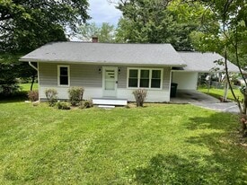 3216 Jarnigan St in White Pine, TN - Building Photo