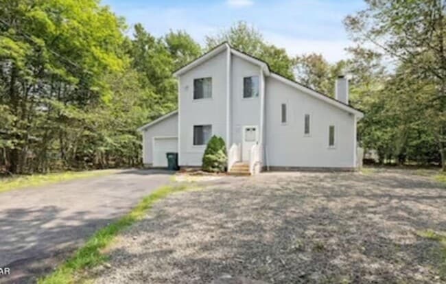 property at 9197 Buttonwood Ct