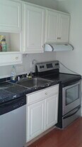 1312 Woodbourne Ave, Unit 1