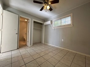 6474 Nicole Ln-Unit -6474 W Nicole Ln in Fayetteville, AR - Building Photo - Building Photo