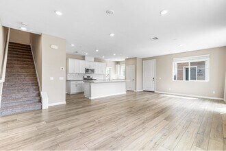 2195 Bluestone Cir in Chula Vista, CA - Building Photo - Building Photo