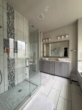 5345 Teak Mill Pl in Dallas, TX - Foto de edificio - Building Photo