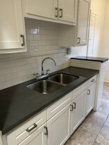 1845 N Gramercy Pl in Los Angeles, CA - Building Photo