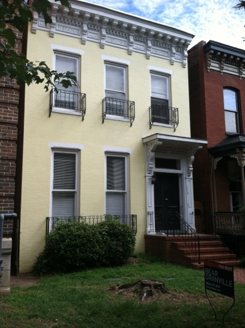 property at 1114 Grove Ave