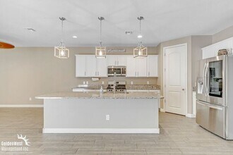 887 W Santa Gertrudis Trail in San Tan Valley, AZ - Building Photo - Building Photo