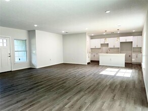 1310 Tallahassee Ct in Kissimmee, FL - Building Photo - Building Photo