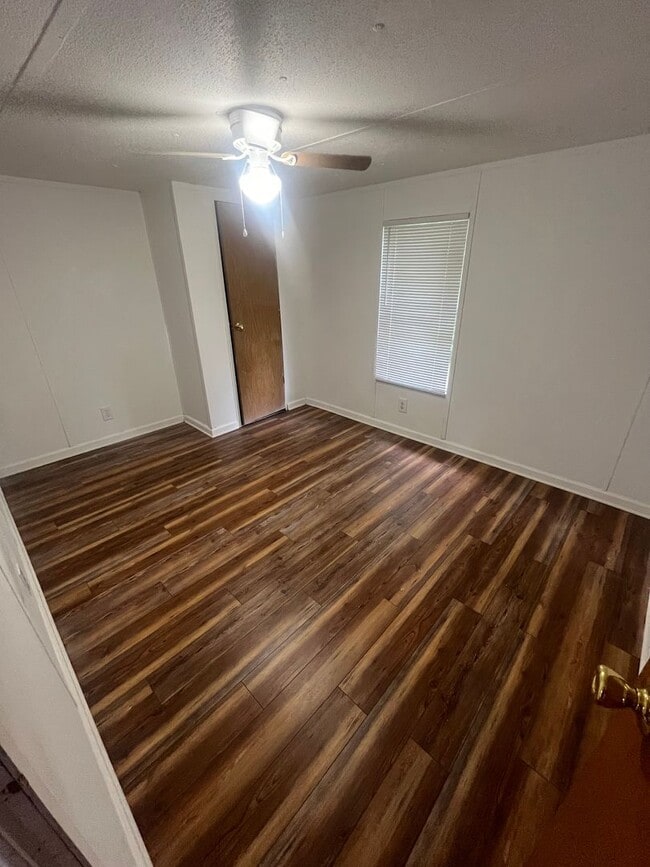 2 Water Oak Ln in Hazlehurst, GA - Building Photo - Building Photo