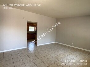 603 Westmoreland Dr in San Antonio, TX - Building Photo - Building Photo