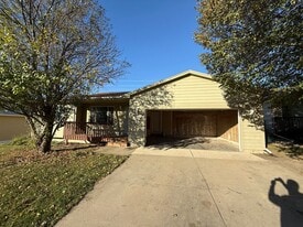 205 S Foss Ave in Sioux Falls, SD - Building Photo