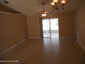 599 Evergreen St NE in Palm Bay, FL - Building Photo - Building Photo