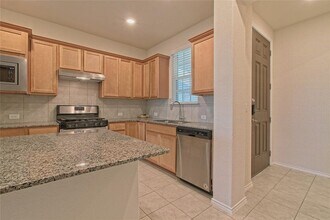 608 Benton Ln in Georgetown, TX - Building Photo - Building Photo
