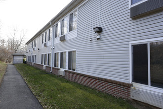 Community Apartments in Triangle, VA - Building Photo - Building Photo