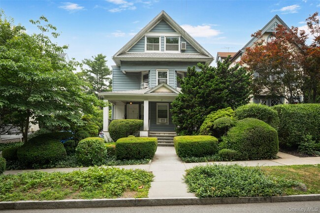 property at 91 Parkway Rd