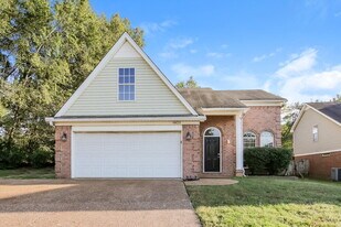 9823 Dogwood Ct E in Olive Branch, MS - Building Photo