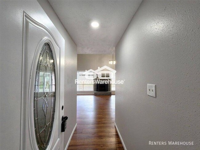 2118 Creston Dr in Spring, TX - Building Photo - Building Photo