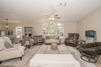 8540 Boyt Rd in Zephyrhills, FL - Building Photo - Building Photo