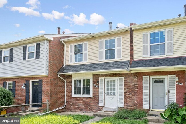 14844 Cherrydale Dr in Woodbridge, VA - Building Photo - Building Photo