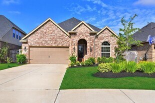 5506 Little Creek Ct in Fulshear, TX - Building Photo