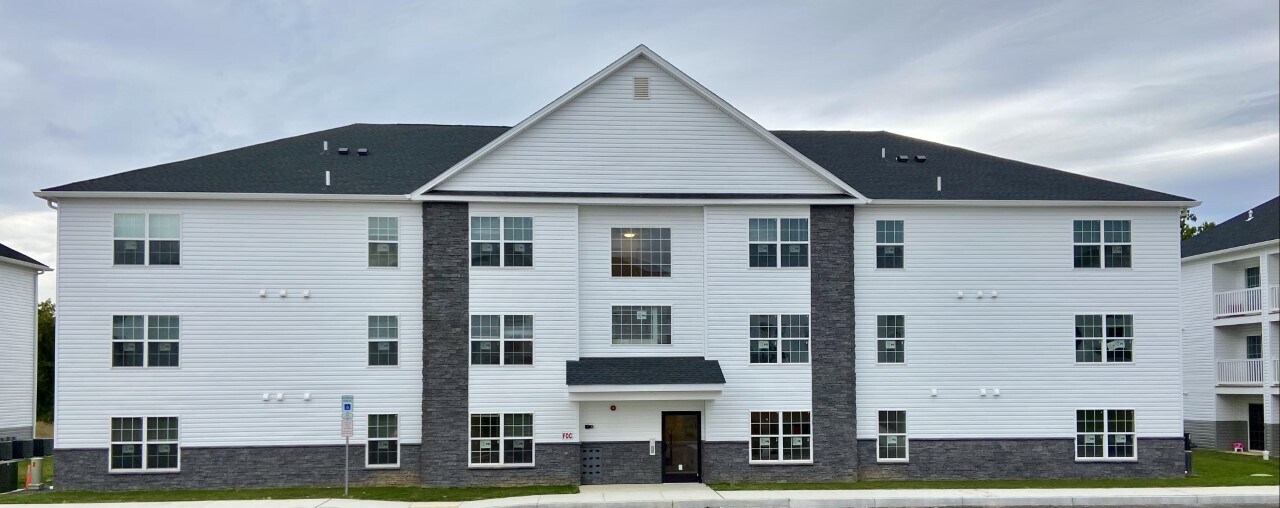 Creekside Apartments in Chambersburg, PA - Foto de edificio