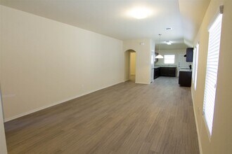 13903 Woodway Crossing Ln in Willis, TX - Building Photo - Building Photo