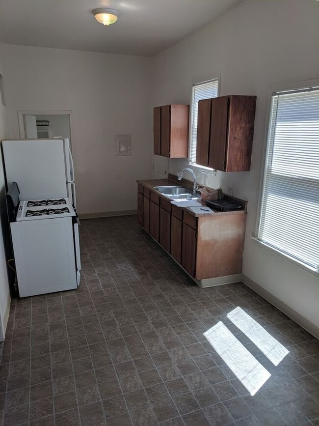property at 2171 Park Ave